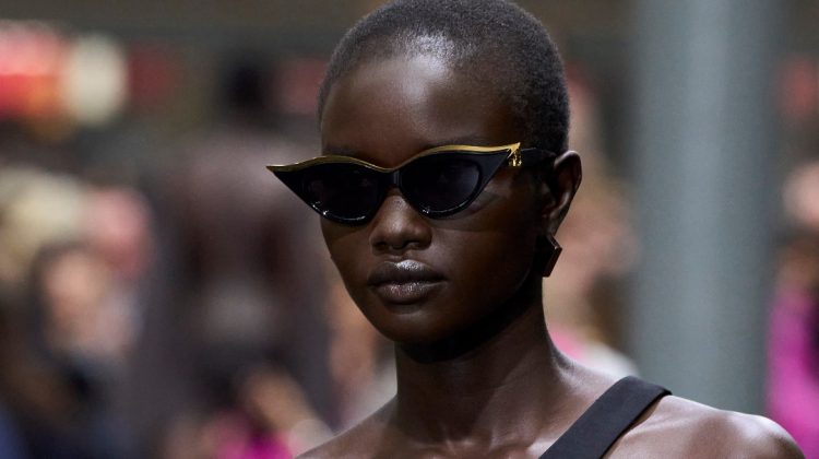 استايلات النظارات الشمسية للنساء موضة الصيف